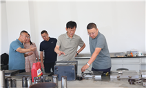 标题：包头分院联合青山区市场监管局开展特种设备实训活动
浏览次数：440
发表时间：2023-09-19