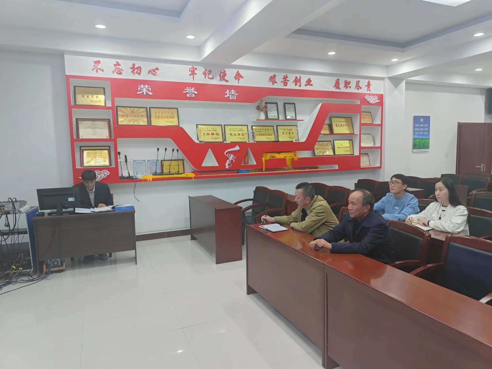 内蒙古特检院阿拉善分院组织召开《锅炉安全技术规程(第1号修改单)》宣贯学习会