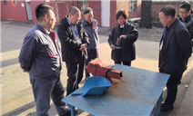 标题：乌兰察布市市场监督管理局党组成员、副局长董建平、乌兰察布市市场监督管理局特设局副局长秦路、内蒙古特检院乌兰察布分院副院长王惟参加特种设备焊接作业人员现场巡考
浏览次数：118
发表时间：2025-03-05