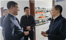 标题：阿拉善盟盟委委员、行署副盟长王峰到自治区特检院阿拉善分院开展调研
浏览次数：64
发表时间：2025-05-21
