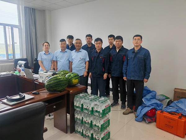 雨中送关怀 护航保安全——兴安分院慰问乌兰泰安驻场检验队伍