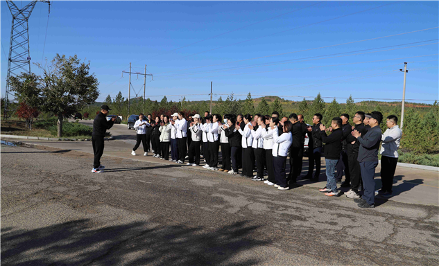 标题：内蒙古特检院锡林郭勒分院工会举办“登峰砺体魄 健康迎国庆”活动
浏览次数：2662
发表时间：2025-09-29