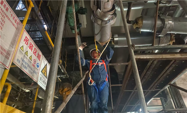 标题：内蒙古特检院阿拉善分院高效推进中盐内蒙古化工股份有限公司盐碱分公司管道检验工作
浏览次数：104
发表时间：2025-10-17