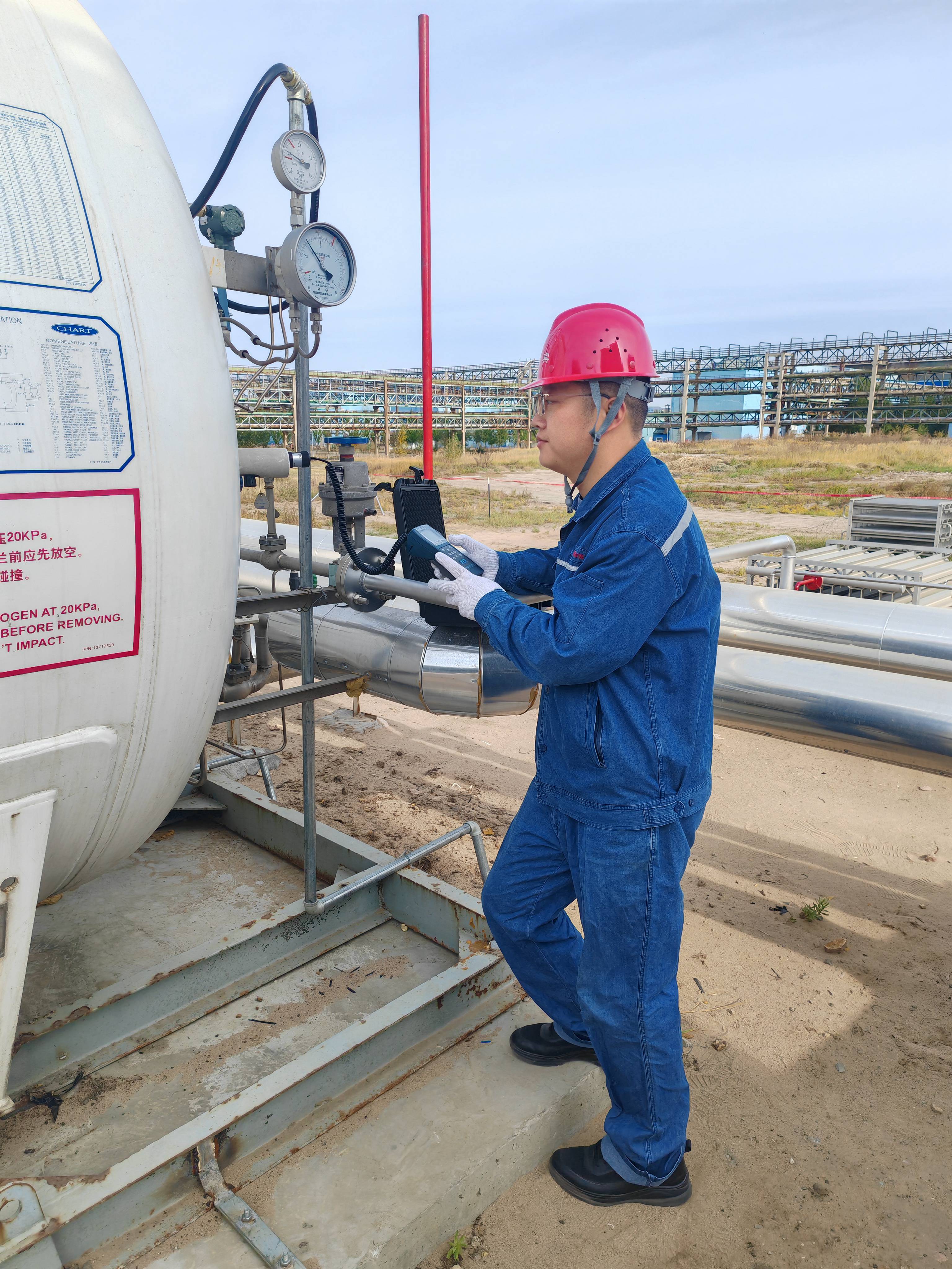 LNG储罐真空度检测