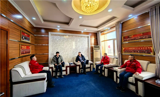 标题：内蒙古特检院阿拉善分院在腾格里工业园区开展企业服务大走访行动
浏览次数：96
发表时间：2025-12-15