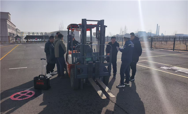 标题：元宵实训砺精兵 锤炼技能强本领
浏览次数：316
发表时间：2026-03-05