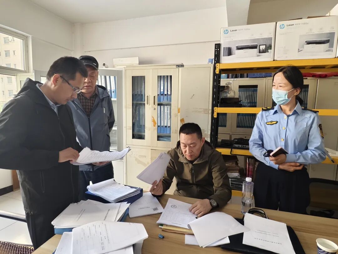 自治区特检院阿拉善分院副院长张大伟应邀在乌海市海勃湾区开展电梯安全专项培训