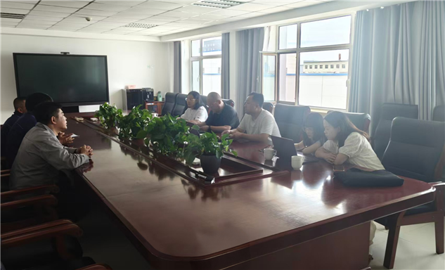 标题：内蒙古特检院乌兰察布分院联合市场监管部门开展高新园区特种设备专项检查行动
浏览次数：390
发表时间：2026-07-17