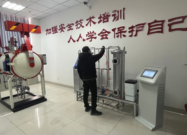 4.锅炉水处理实操考试（水处理模拟机设备操作）.jpg