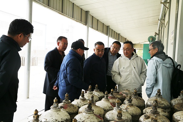 图b副本.jpg