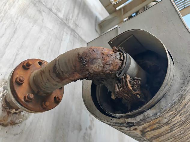 5.管道层下腐蚀(1).jpg 5.管道层下腐蚀(1).jpg