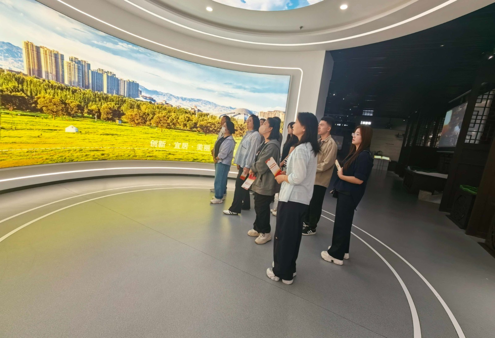 微信图片_20260924095806.jpg