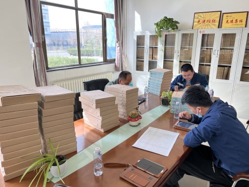 标题：内蒙古特检院阿拉善分院赴腾格里工业园开展压力容器定期检验工作
浏览次数：416
发表时间：2023-08-30