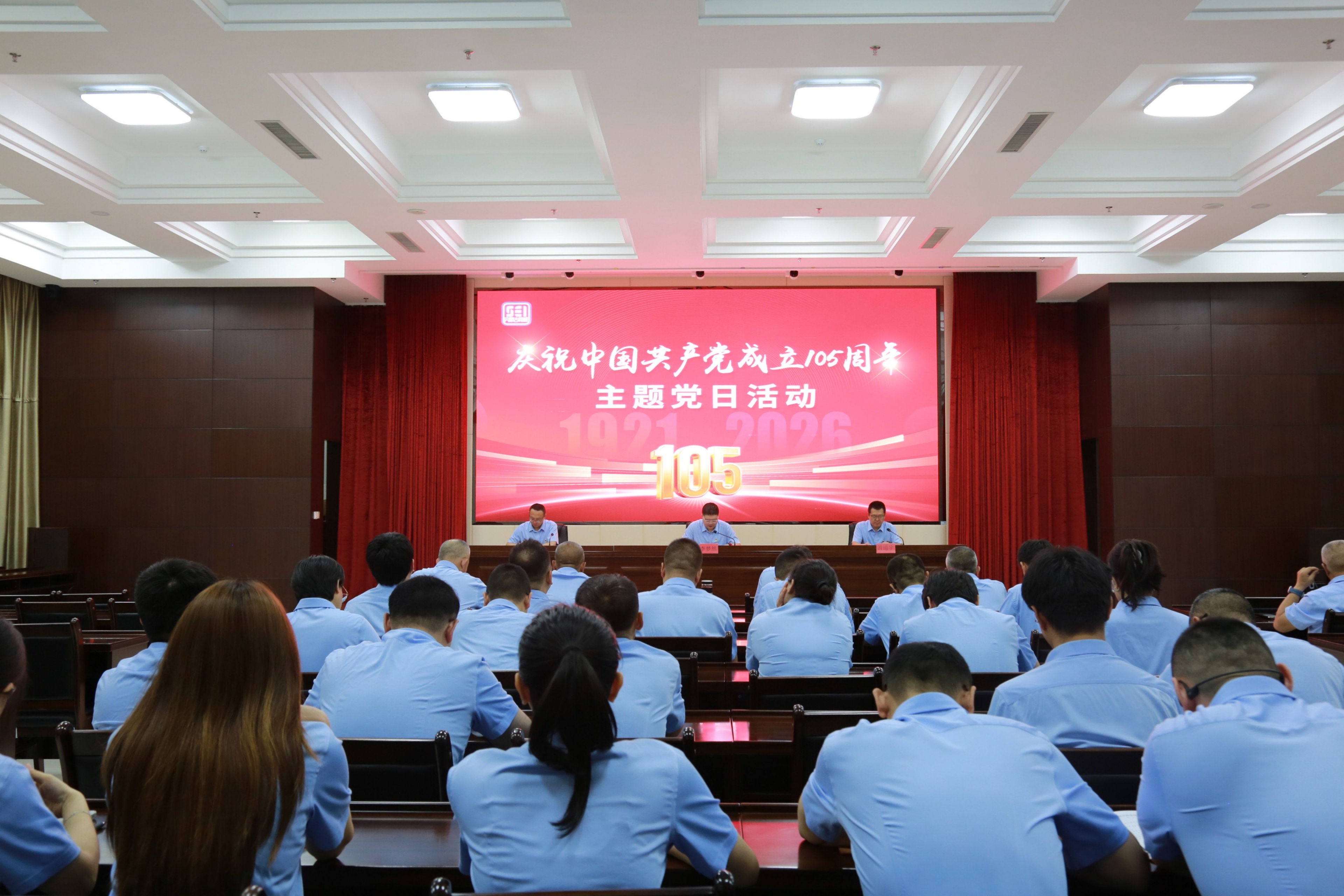 813B0422_副本.jpg