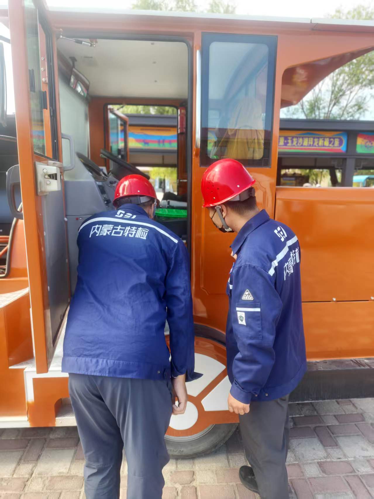 d81eb57375b6f7baab01ecdbefac0df0.jpg d81eb57375b6f7baab01ecdbefac0df0.jpg